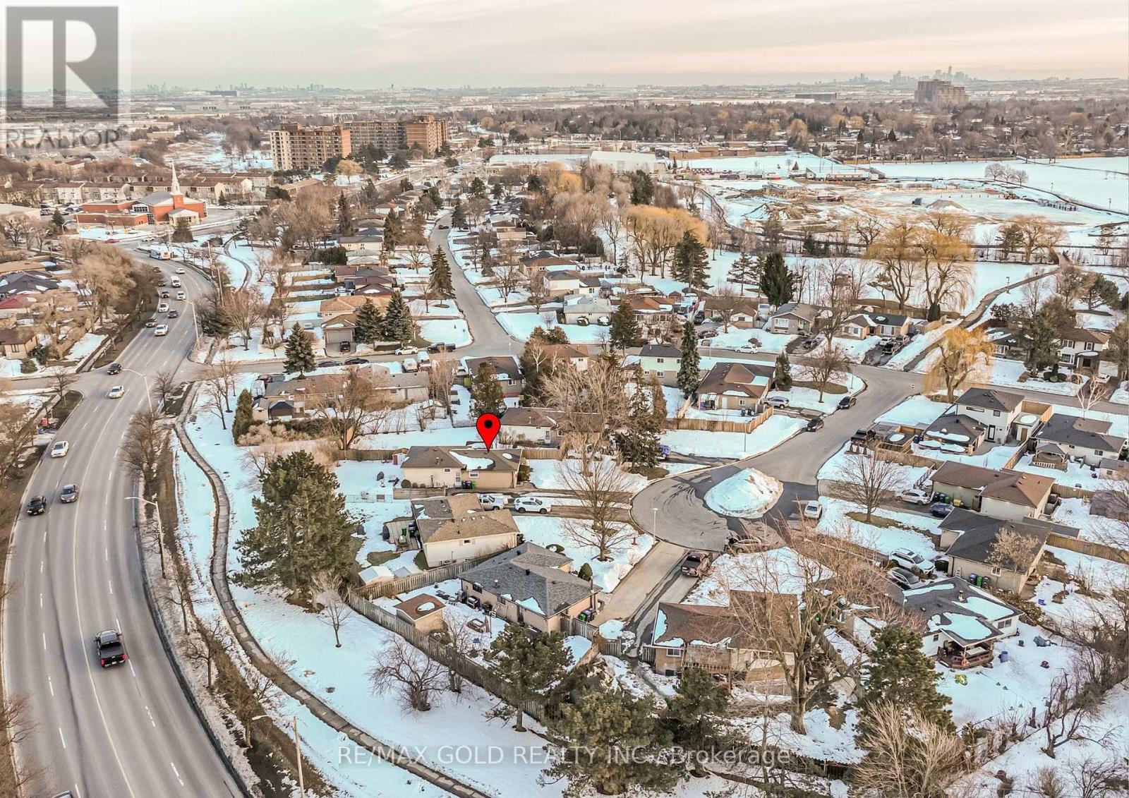 6 Eldon Court, Brampton, Ontario  L6T 2B9 - Photo 35 - W12853606