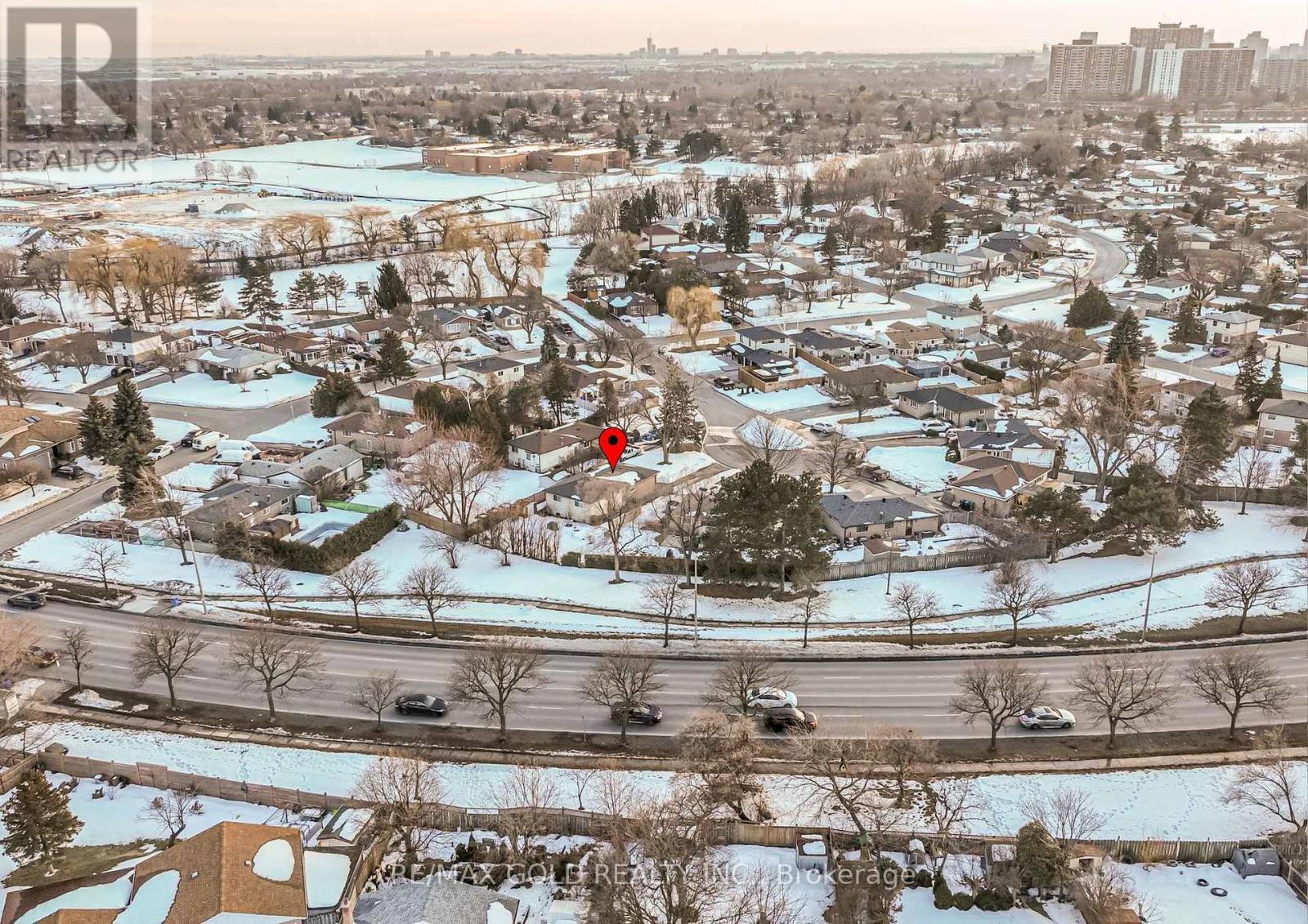 6 Eldon Court, Brampton, Ontario  L6T 2B9 - Photo 36 - W12853606