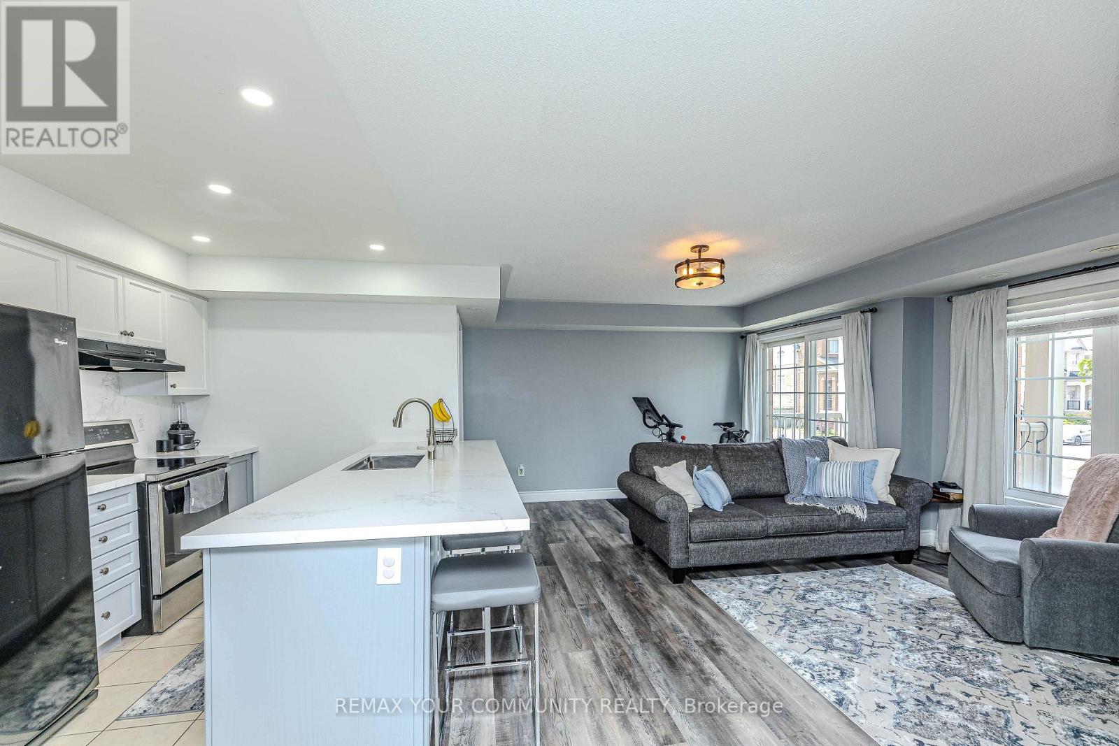 5 - 149 Isaac Devins Boulevard, Toronto, Ontario  M9M 0C5 - Photo 14 - W12853652