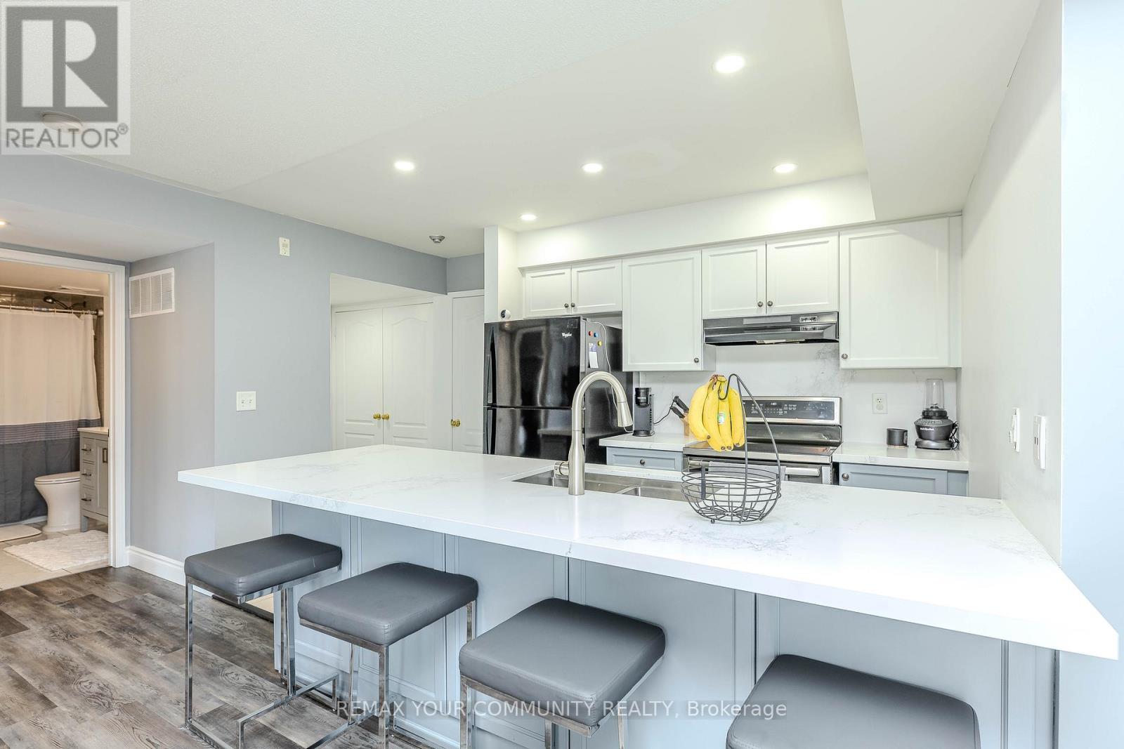 5 - 149 Isaac Devins Boulevard, Toronto, Ontario  M9M 0C5 - Photo 15 - W12853652