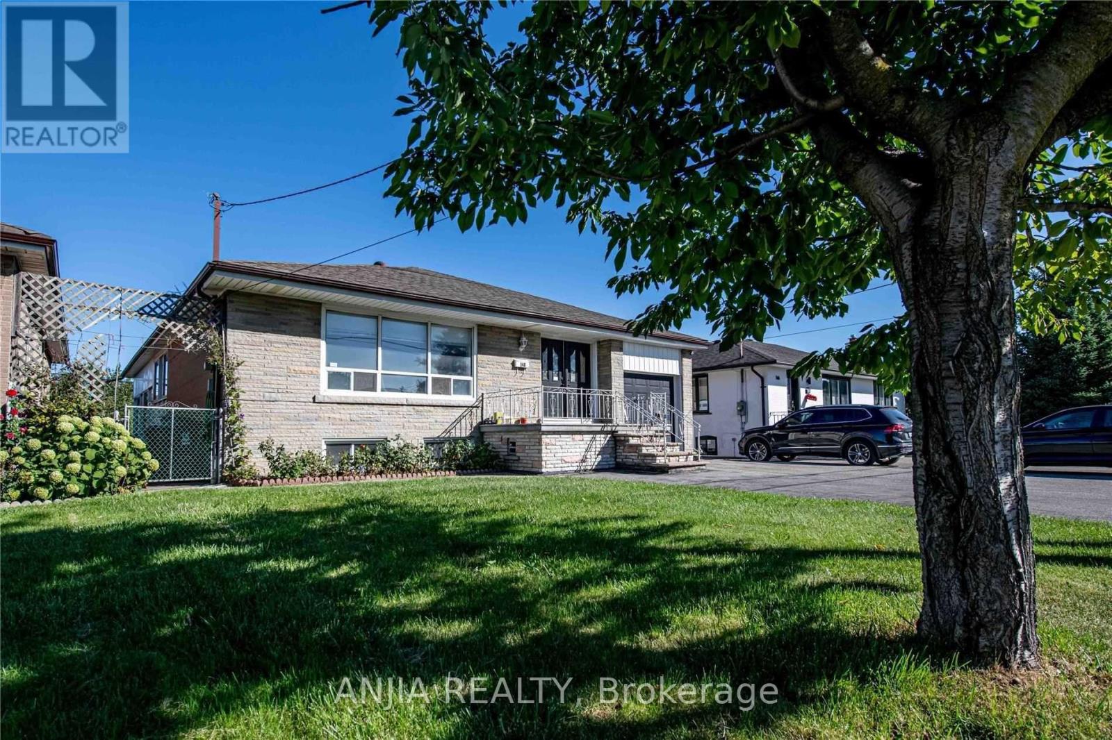 148 KATHERINE ROAD, Toronto, Ontario