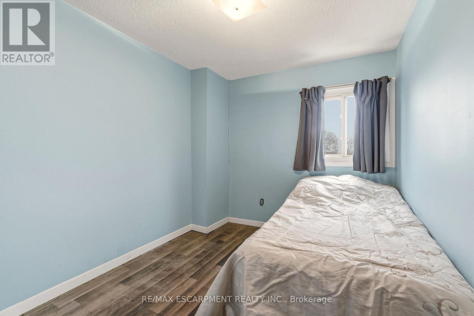 37 - 125 Bonaventure Drive, Hamilton, Ontario  L9C 5Y5 - Photo 22 - X12800724