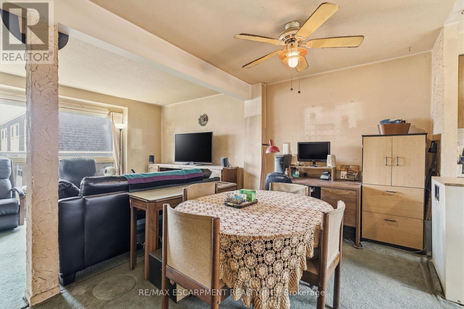 37 - 125 Bonaventure Drive, Hamilton, Ontario  L9C 5Y5 - Photo 10 - X12800724