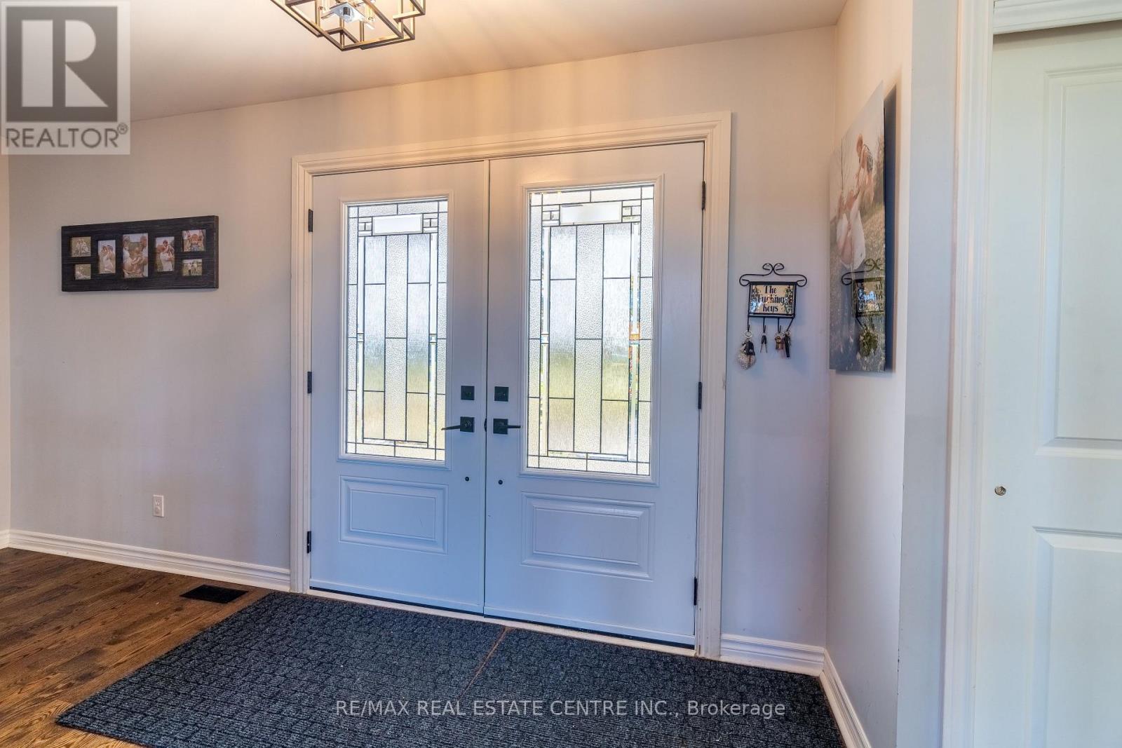 321311 Concession 6-7 Road, East Luther Grand Valley, Ontario  L9W 0W8 - Photo 5 - X12852844