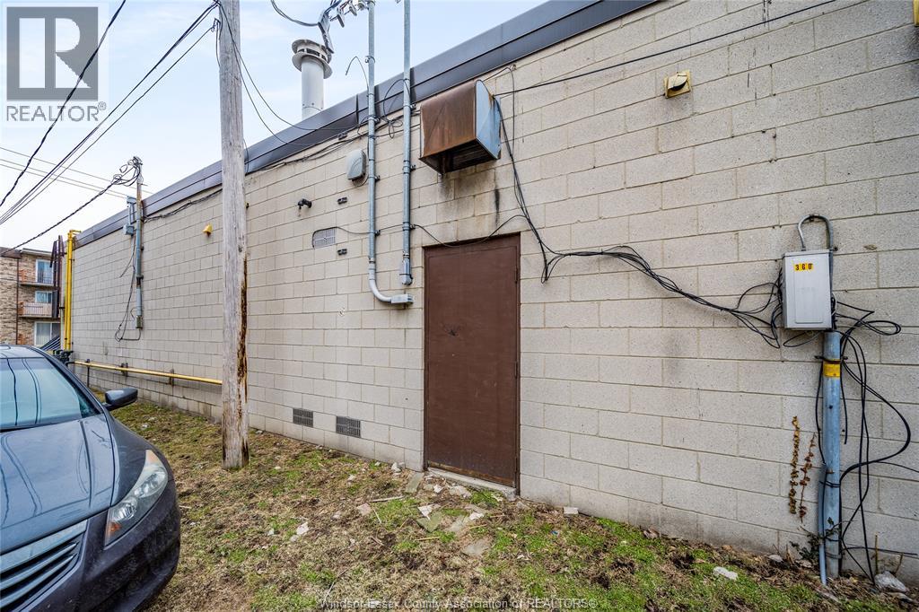 380 Mill Street, Windsor, Ontario  N9C 2R4 - Photo 28 - 26004614
