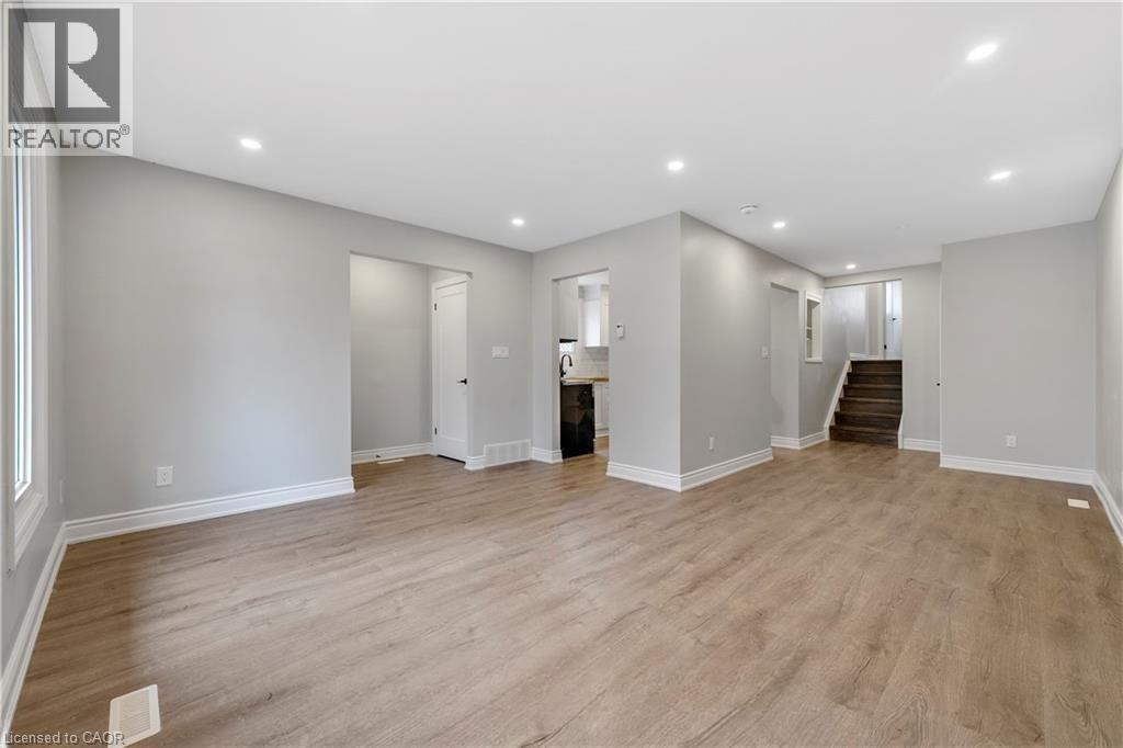 8059 Aintree Drive Unit# A, Niagara Falls, Ontario  L2H 1V3 - Photo 6 - 40809795