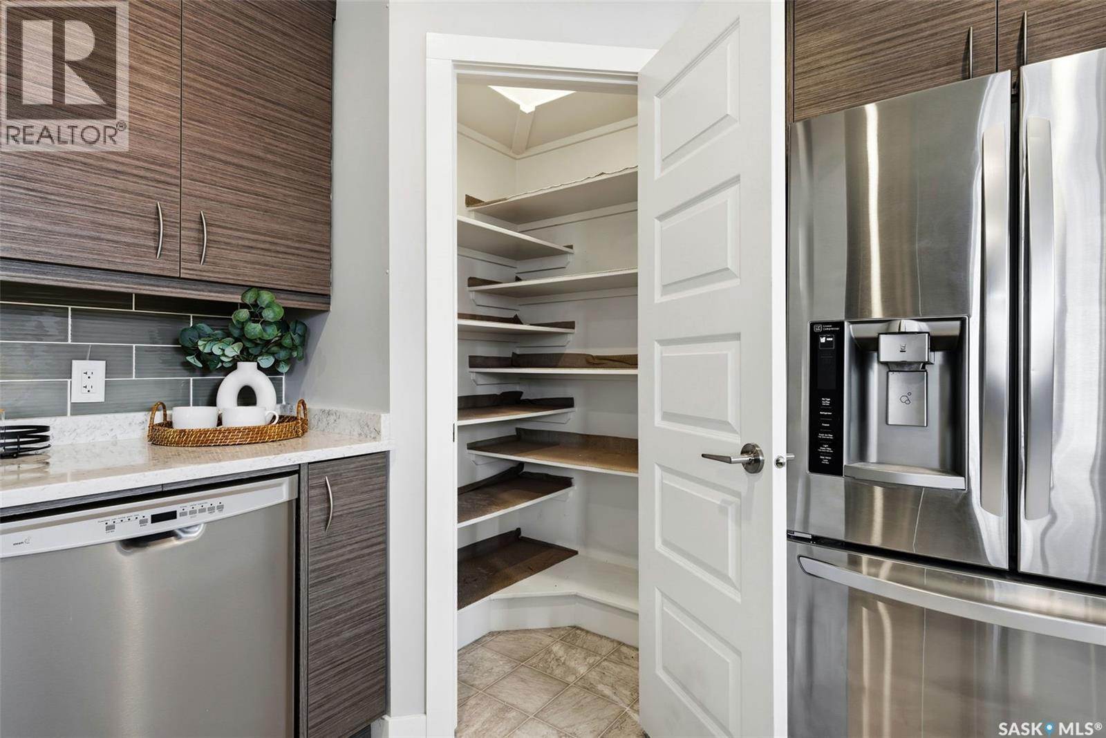 2168 Wascana Street, Regina, Saskatchewan  S4T 4J9 - Photo 14 - SK026707