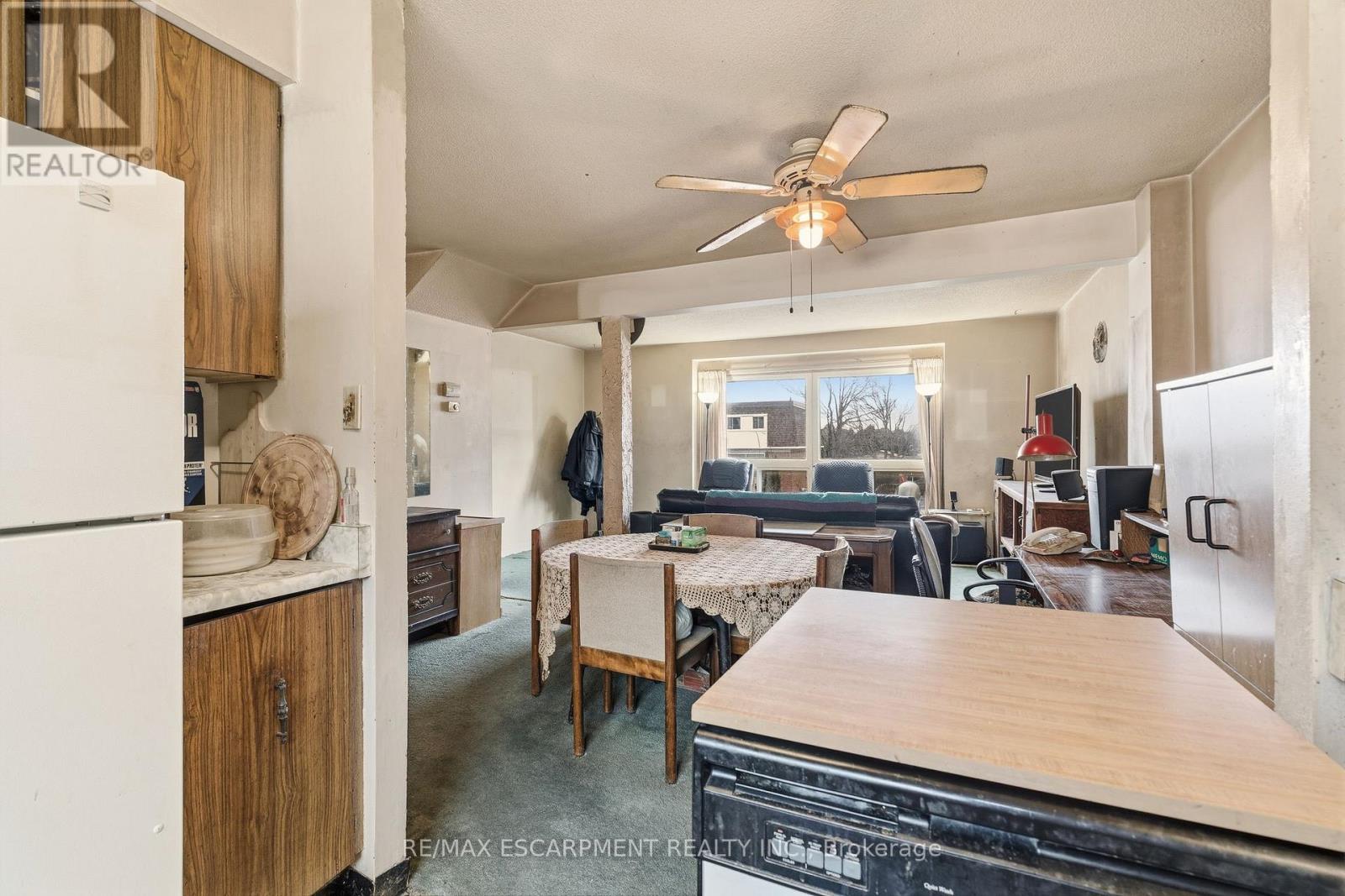 37 - 125 Bonaventure Drive, Hamilton, Ontario  L9C 5Y5 - Photo 16 - X12800724