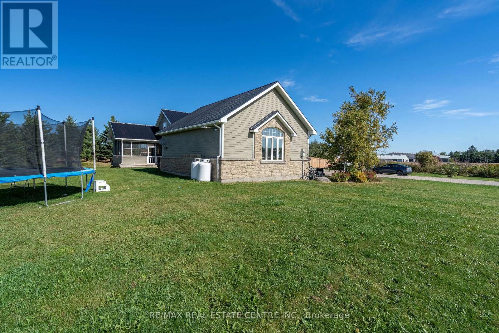 321311 Concession 6-7 Road, East Luther Grand Valley, Ontario  L9W 0W8 - Photo 41 - X12852844