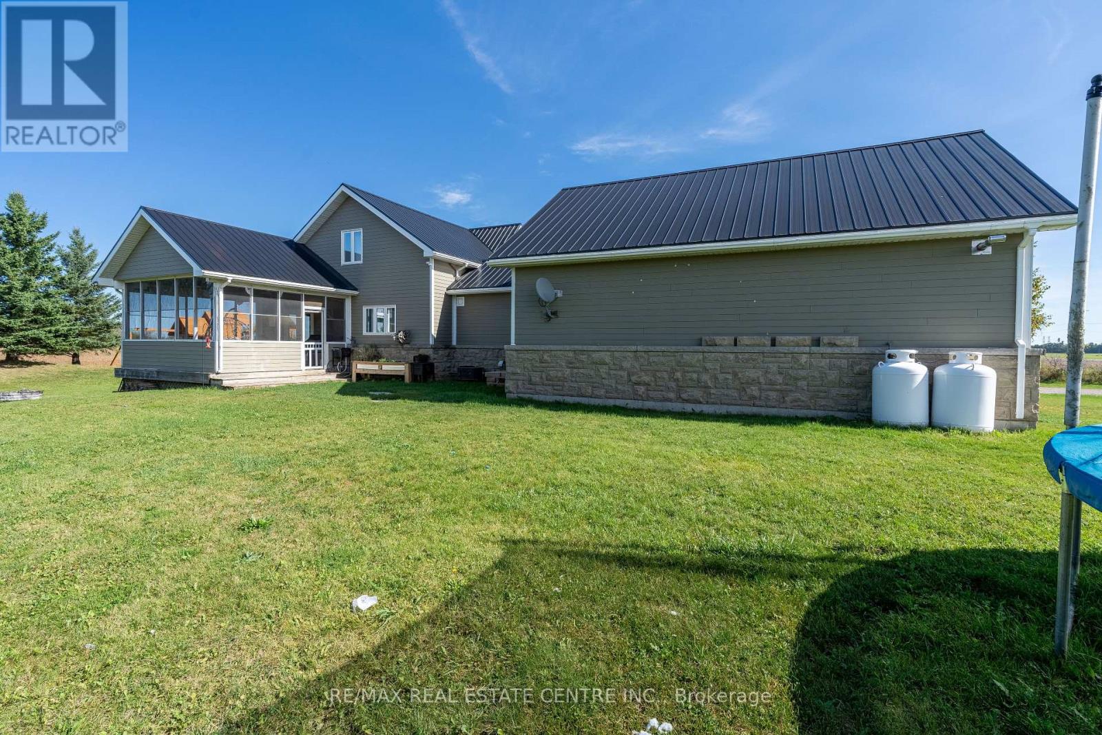 321311 Concession 6-7 Road, East Luther Grand Valley, Ontario  L9W 0W8 - Photo 38 - X12852844