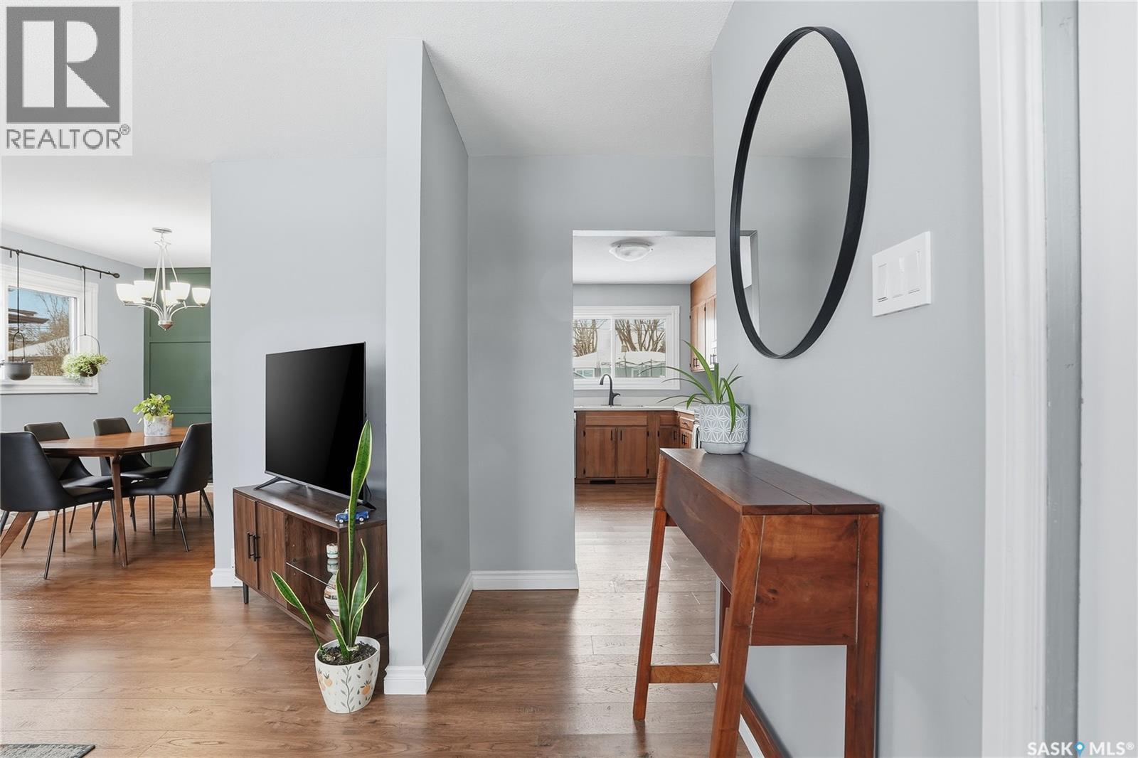 39 Cantlon Crescent, Saskatoon, Saskatchewan  S7J 2T2 - Photo 8 - SK029850