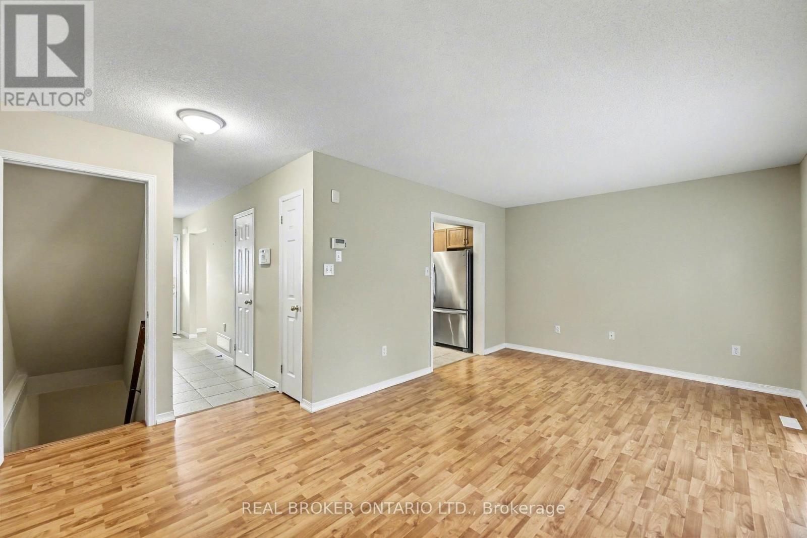 4 - 1535 Trossacks Avenue, London North, Ontario  N5X 4R1 - Photo 18 - X12853310