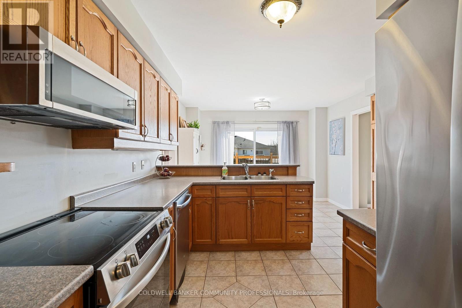 77 Morgan Drive, Haldimand, Ontario  N3W 2L6 - Photo 8 - X12853388