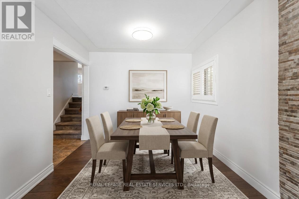 9 Isaac Court, Hamilton, Ontario  L8K 4G5 - Photo 10 - X12853406