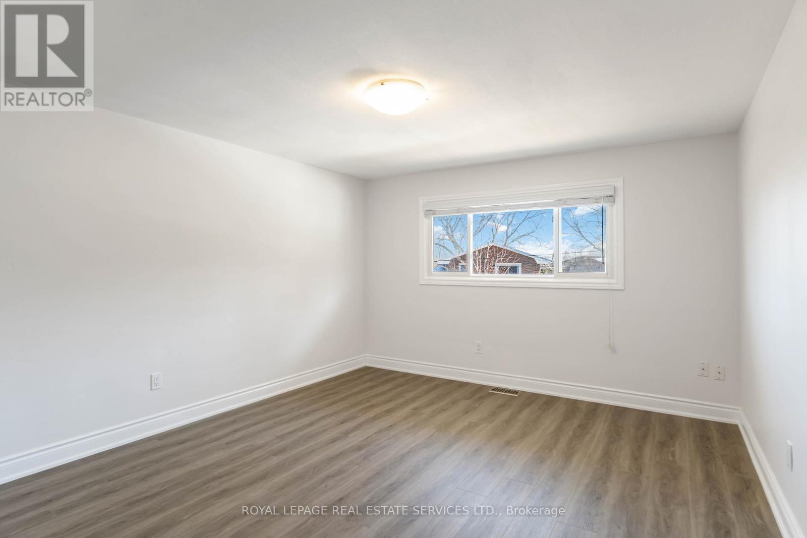 9 Isaac Court, Hamilton, Ontario  L8K 4G5 - Photo 21 - X12853406