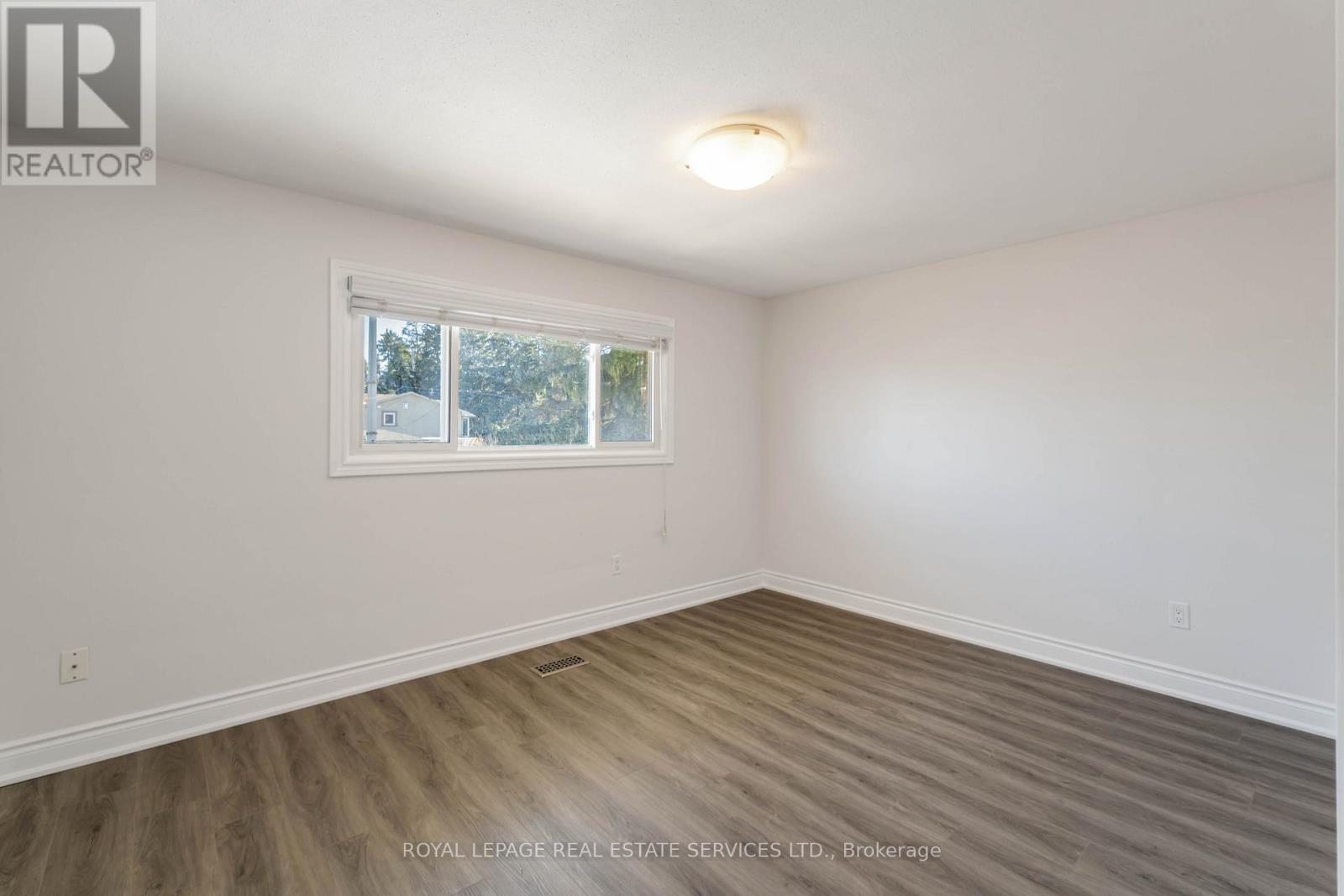 9 Isaac Court, Hamilton, Ontario  L8K 4G5 - Photo 22 - X12853406