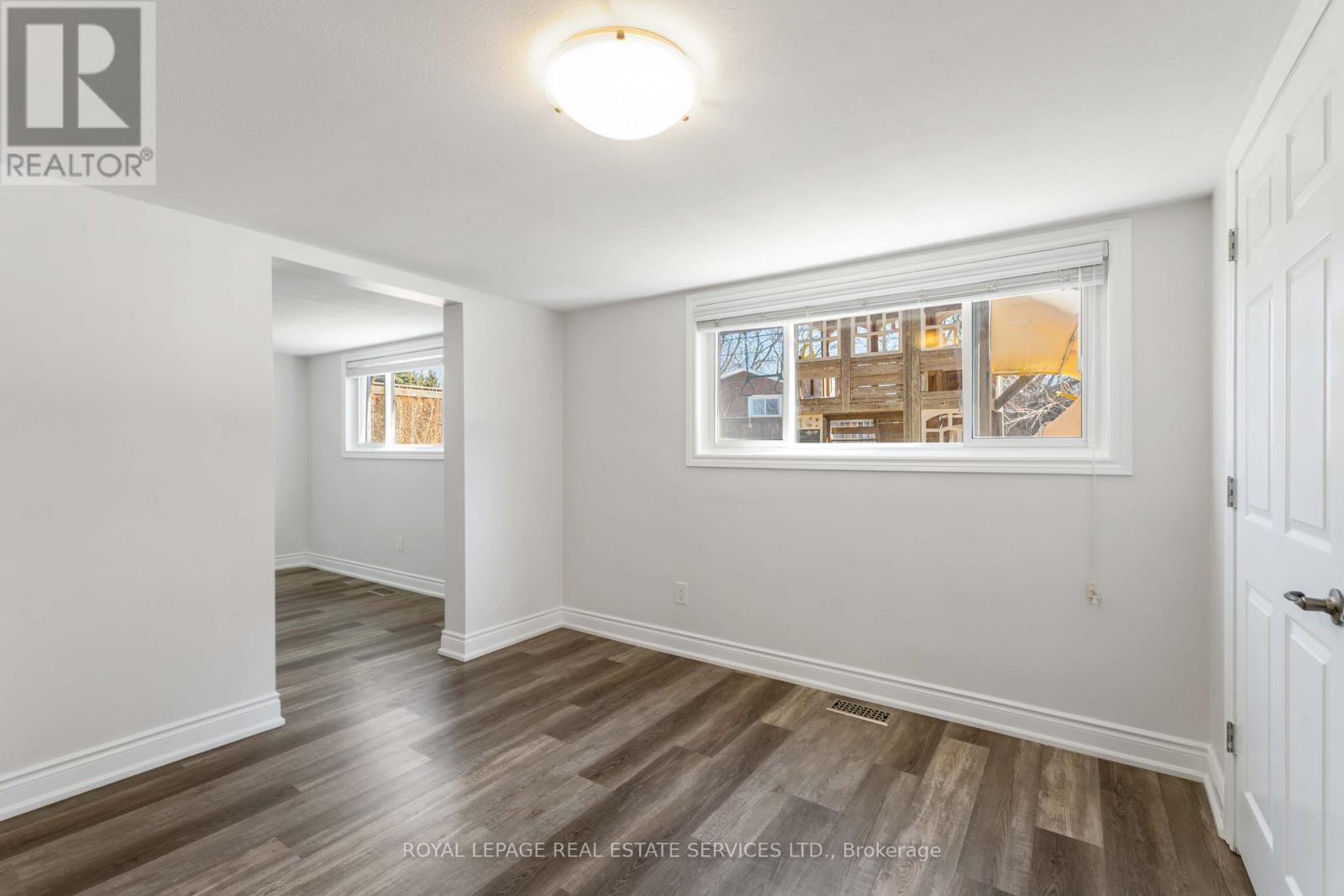 9 Isaac Court, Hamilton, Ontario  L8K 4G5 - Photo 30 - X12853406