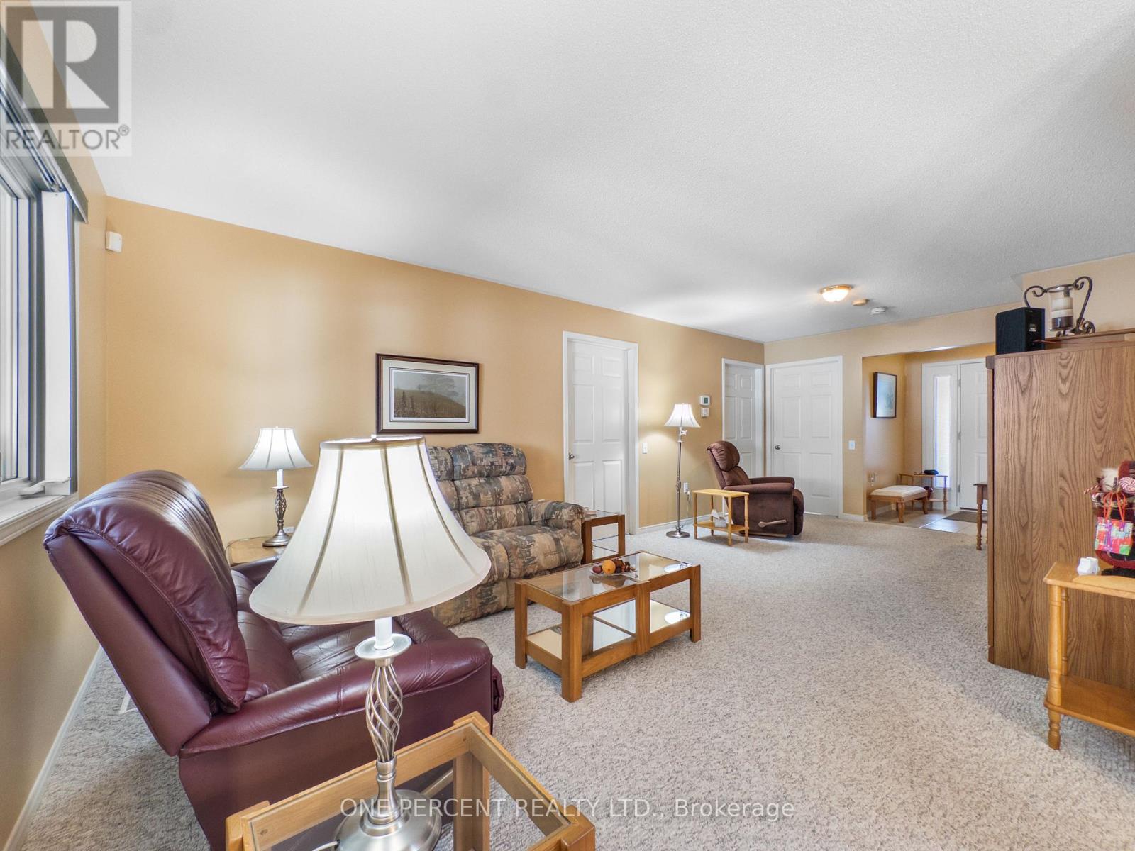 14 Elmdale Drive, Prince Edward County, Ontario  K0K 3L0 - Photo 10 - X12853468