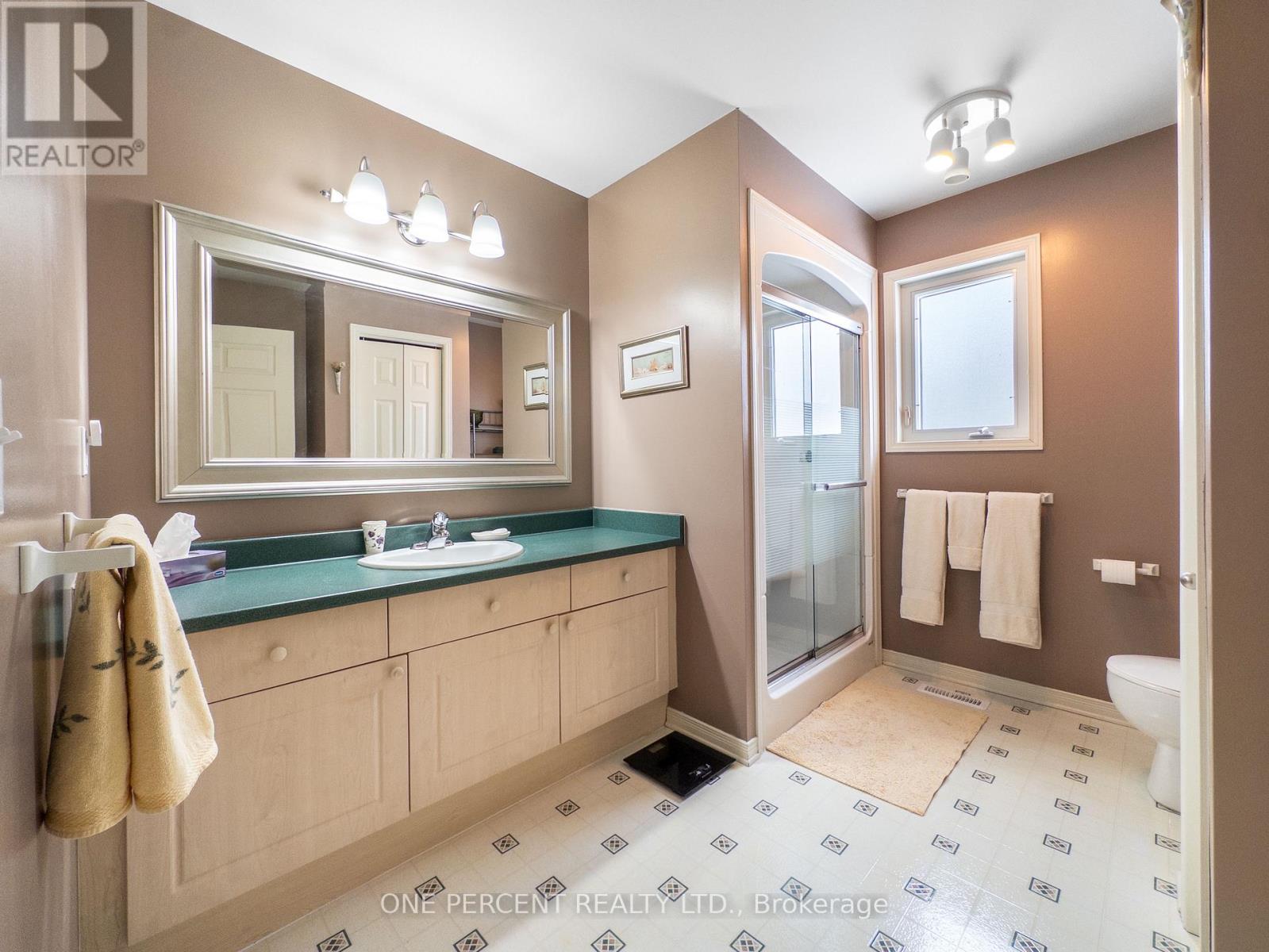 14 Elmdale Drive, Prince Edward County, Ontario  K0K 3L0 - Photo 16 - X12853468