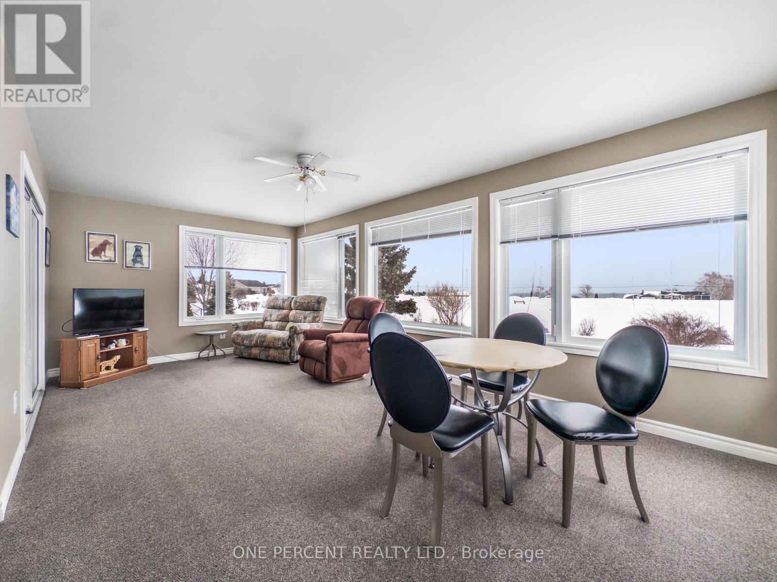 14 Elmdale Drive, Prince Edward County, Ontario  K0K 3L0 - Photo 23 - X12853468