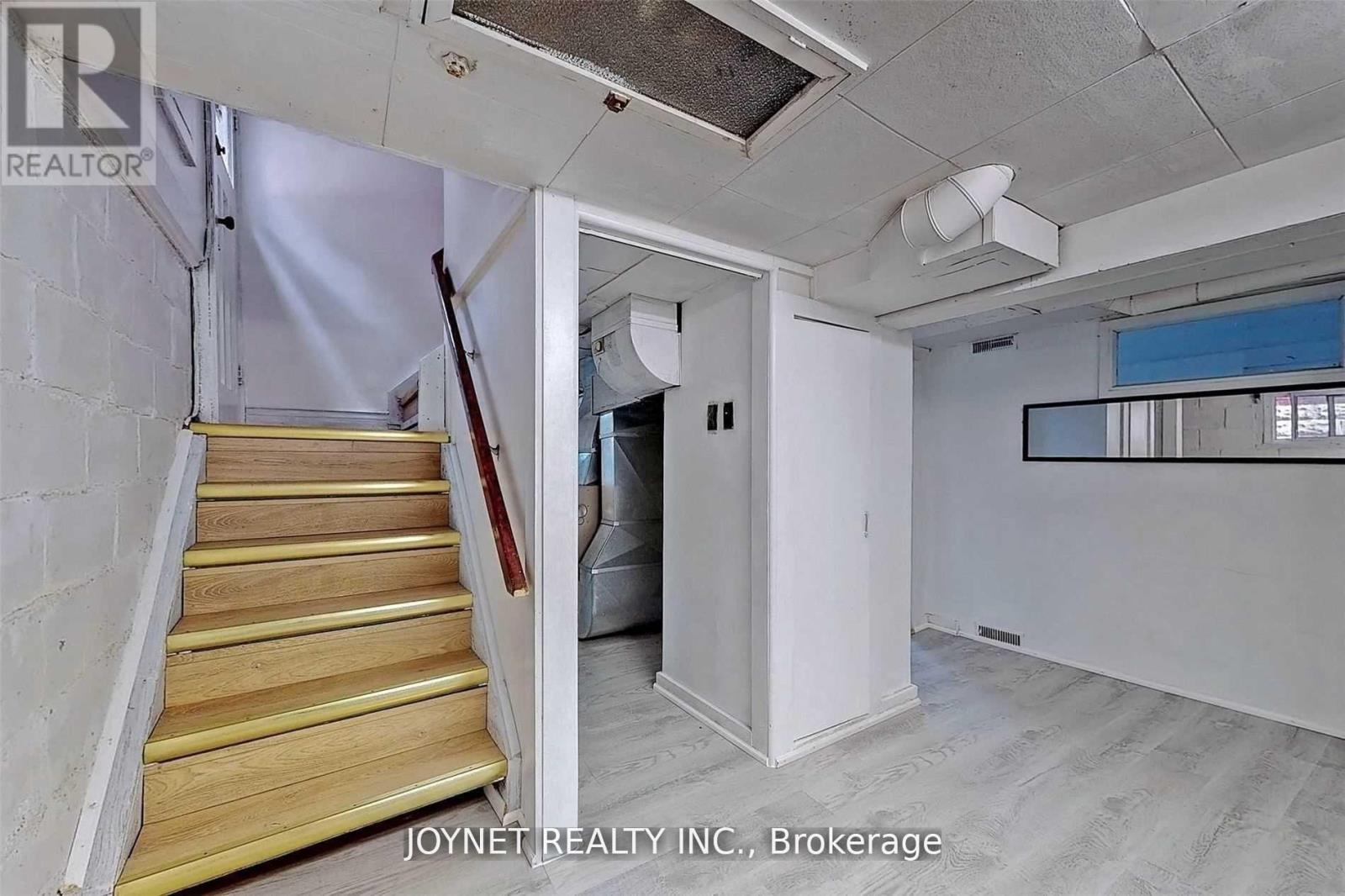 68 Barclay Street, Hamilton, Ontario  L8S 1P4 - Photo 14 - X12853530