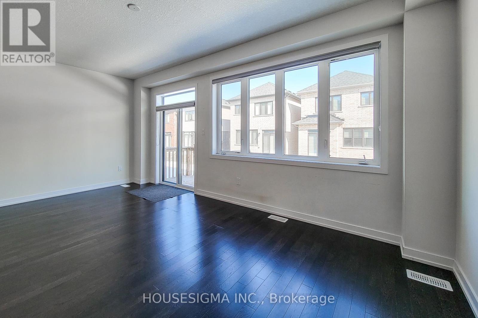 20 Monteith Drive, Brantford, Ontario  N3T 0W6 - Photo 7 - X12853576