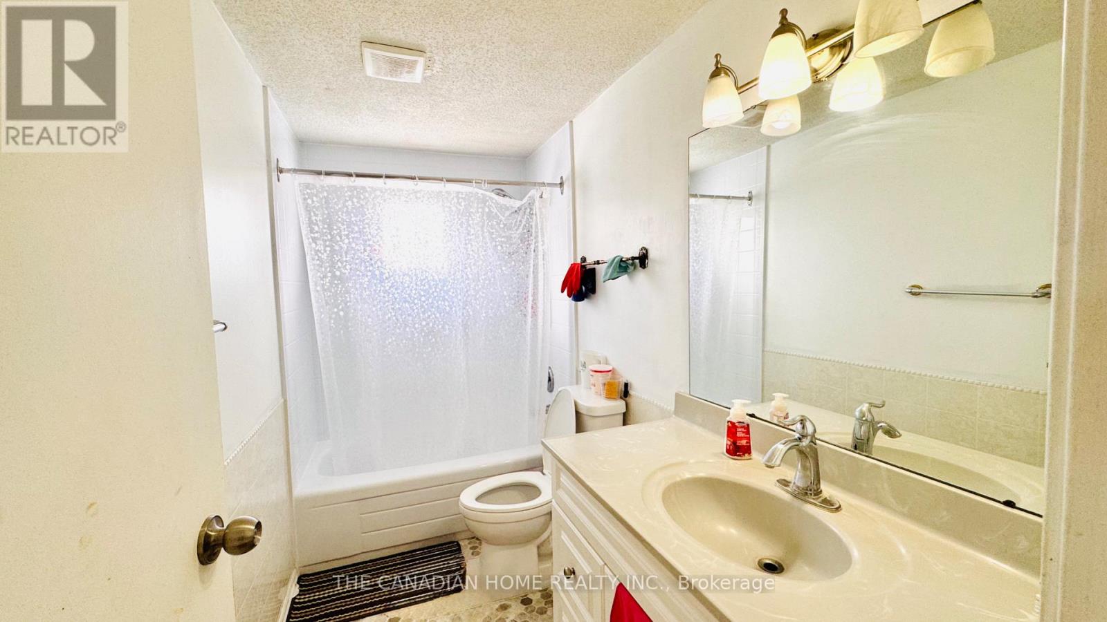 15 Cluthe Crescent, Kitchener, Ontario  N2P 1N1 - Photo 17 - X12853582