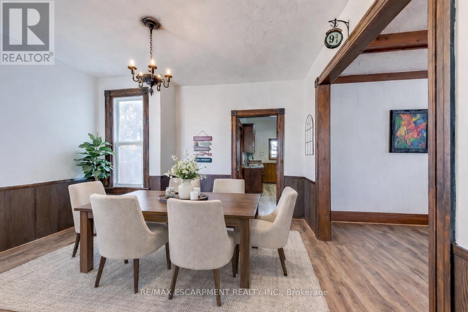 4456 Ellis Street, Niagara Falls, Ontario  L2E 1H4 - Photo 14 - X12853610