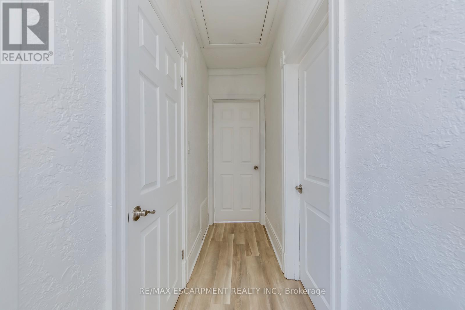 4456 Ellis Street, Niagara Falls, Ontario  L2E 1H4 - Photo 22 - X12853610