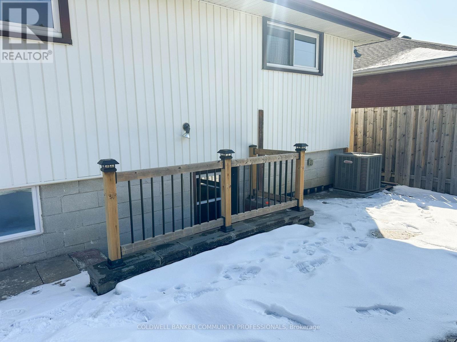 918 Upper Ottawa Street, Hamilton, Ontario  L8T 3V7 - Photo 35 - X12853666