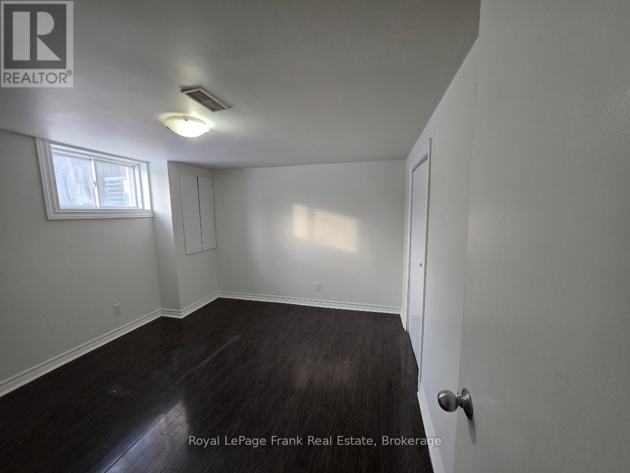 44 Billingsgate Crescent, Ajax, Ontario  L1S 2R8 - Photo 12 - E12845698