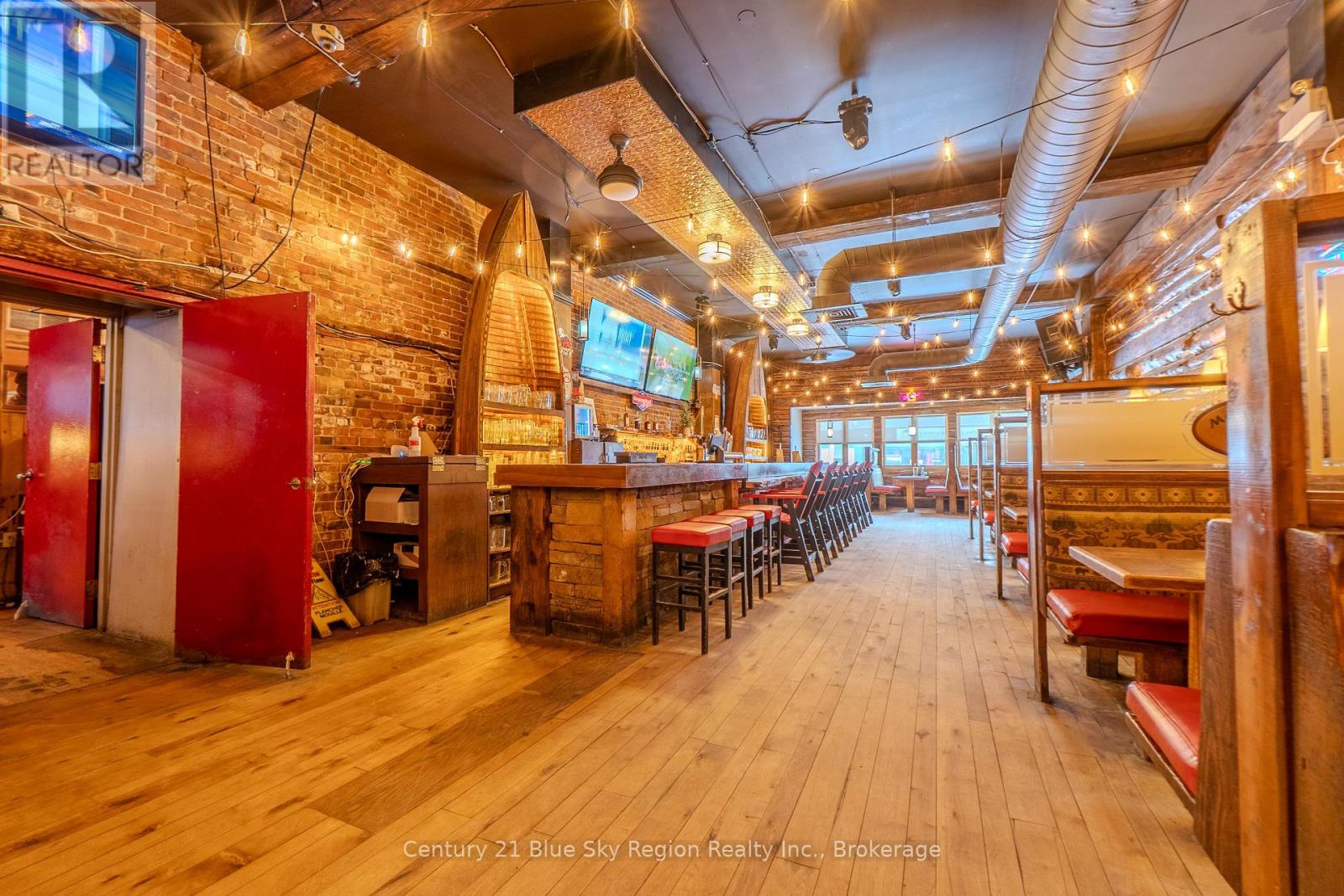 134 Main Street E, North Bay, Ontario  P1B 1A8 - Photo 4 - X12853786