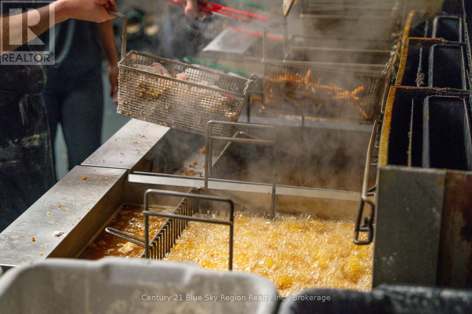 134 Main Street E, North Bay, Ontario  P1B 1A8 - Photo 40 - X12853786