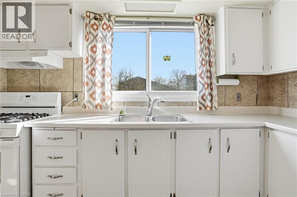 55 Champlain Avenue, Hamilton, Ontario  L8G 2H5 - Photo 16 - 40810129