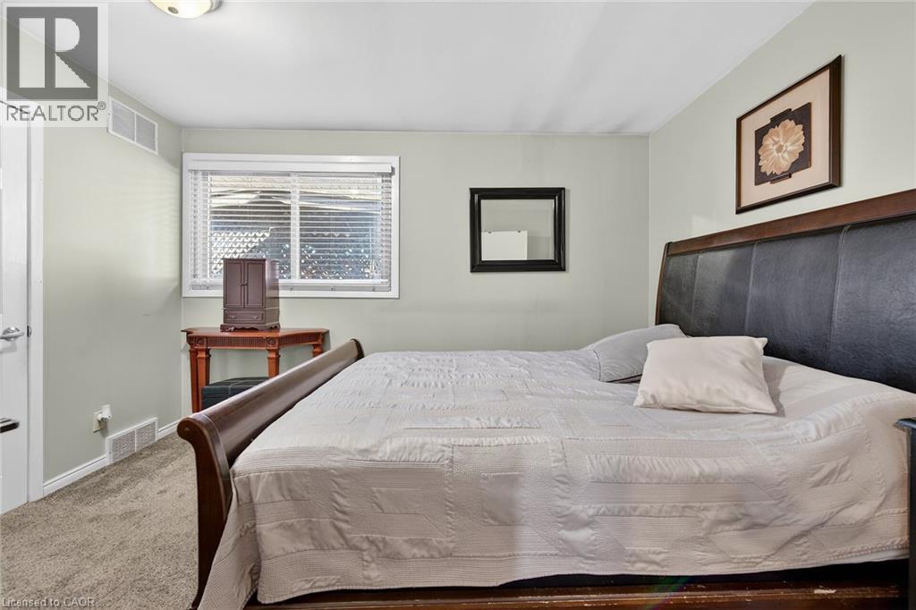 4569 Mitchell Avenue, Niagara Falls, Ontario  L2E 6R6 - Photo 17 - 40809950