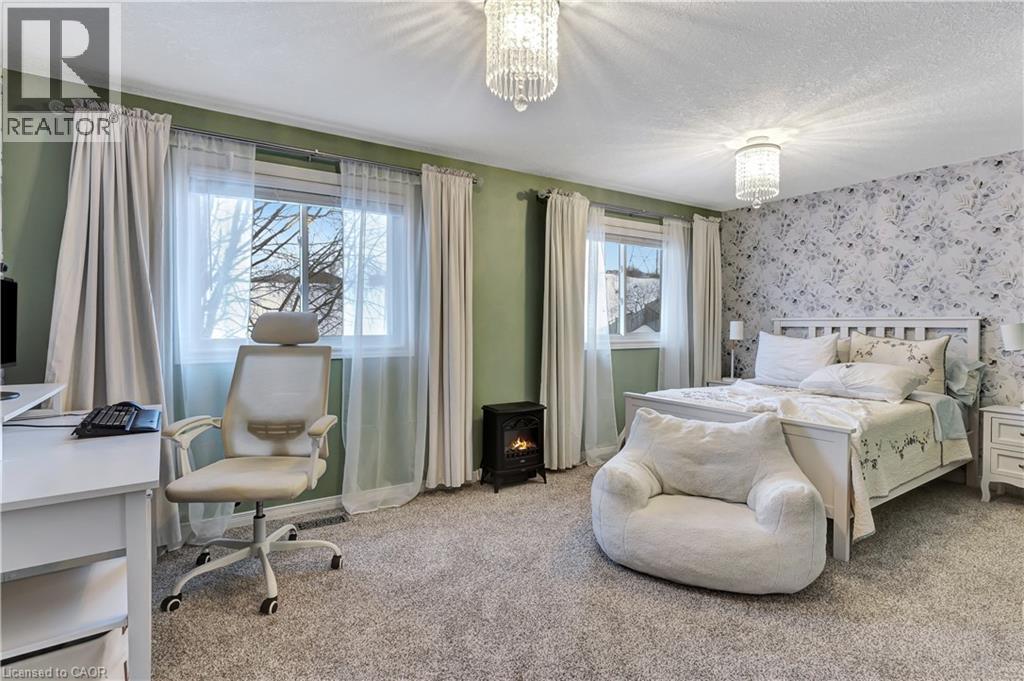 477 Activa Avenue, Kitchener, Ontario  N2E 4C1 - Photo 28 - 40808715