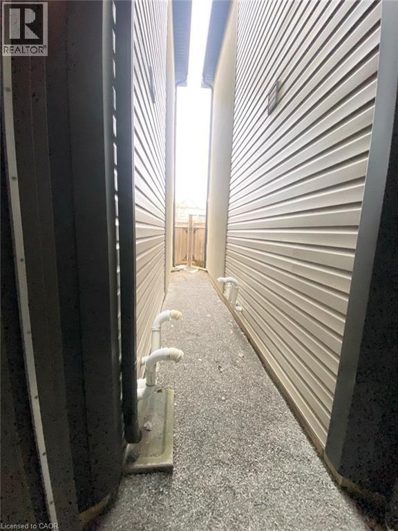 72 Dodman Crescent, Ancaster, Ontario  L9G 0G6 - Photo 30 - 40809103