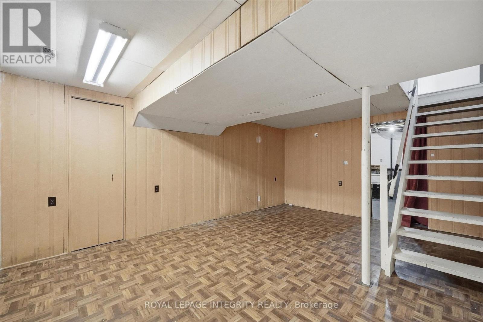 5 - 228 Millroad Way, Ottawa, Ontario  K1E 2C9 - Photo 31 - X12853794