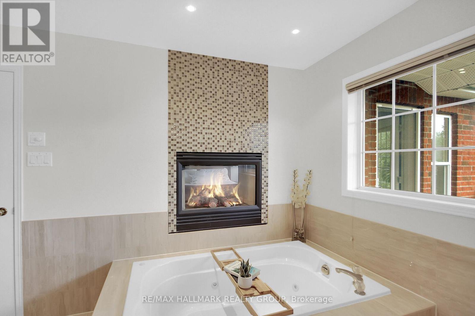 13 Beechgrove Gardens, Ottawa, Ontario  K2S 1W5 - Photo 26 - X12853870