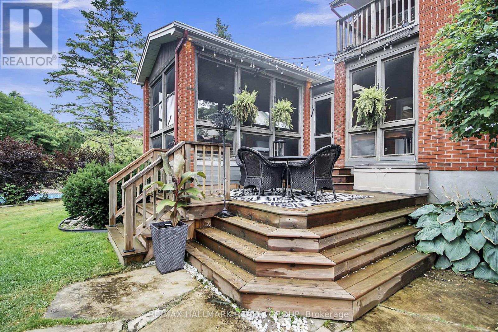 13 Beechgrove Gardens, Ottawa, Ontario  K2S 1W5 - Photo 42 - X12853870