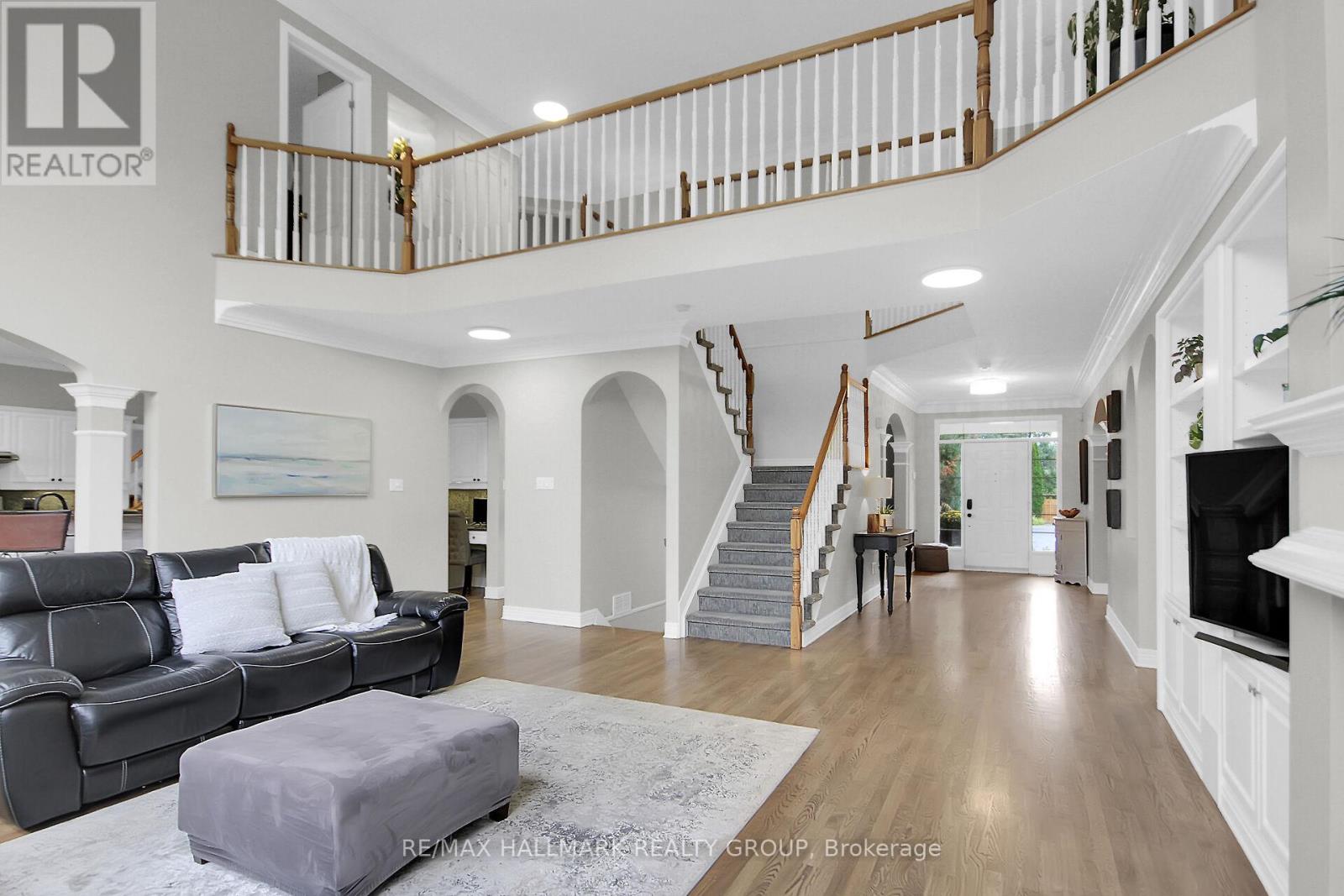 13 Beechgrove Gardens, Ottawa, Ontario  K2S 1W5 - Photo 6 - X12853870