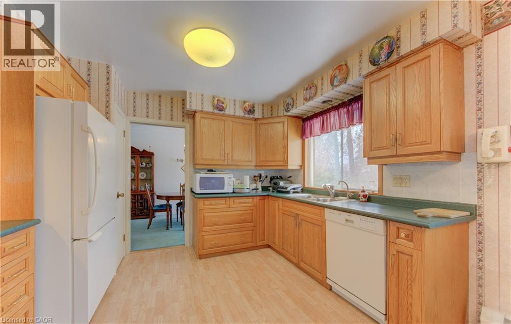 26 Deerpark Crescent, Kitchener, Ontario  N2M 4R2 - Photo 13 - 40800614