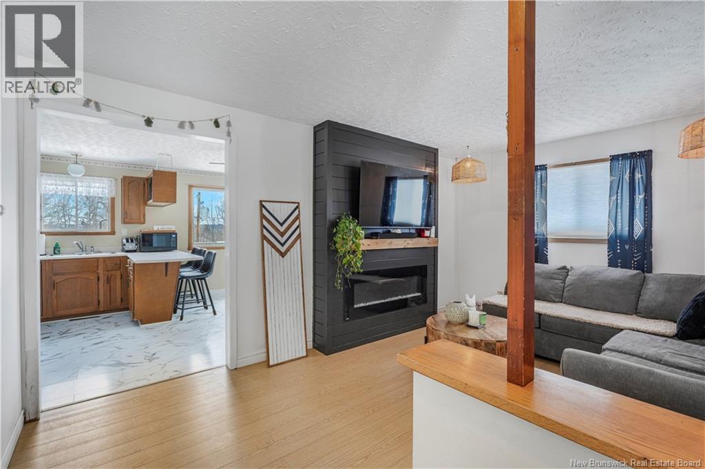 85 Flemming Road, Fredericton, New Brunswick  E3B 5J8 - Photo 5 - NB134400