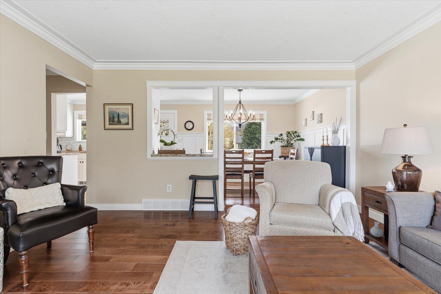 34566 Hurst Crescent, Abbotsford, British Columbia  V2S 5B4 - Photo 3 - R3095247