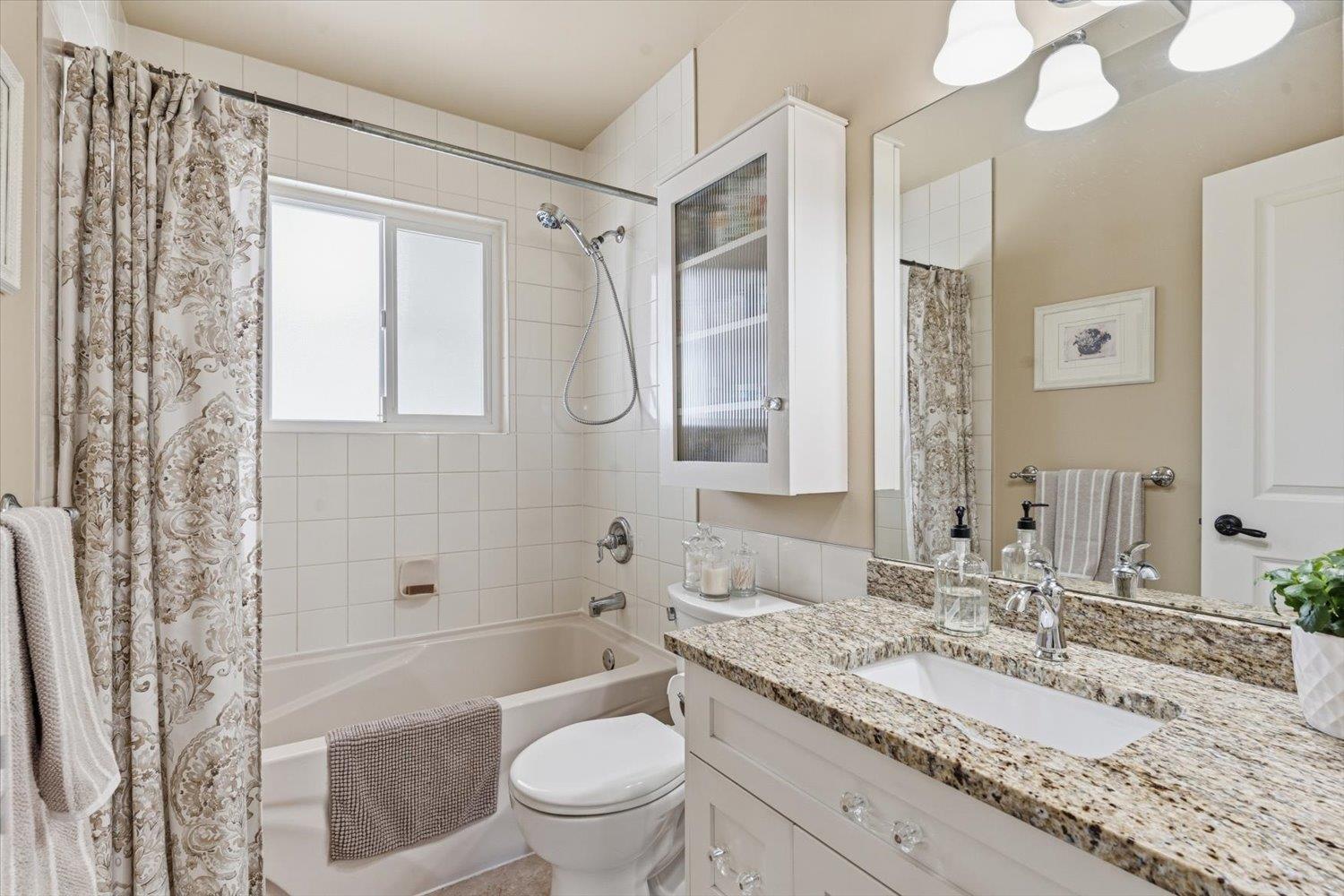 34566 Hurst Crescent, Abbotsford, British Columbia  V2S 5B4 - Photo 13 - R3095247