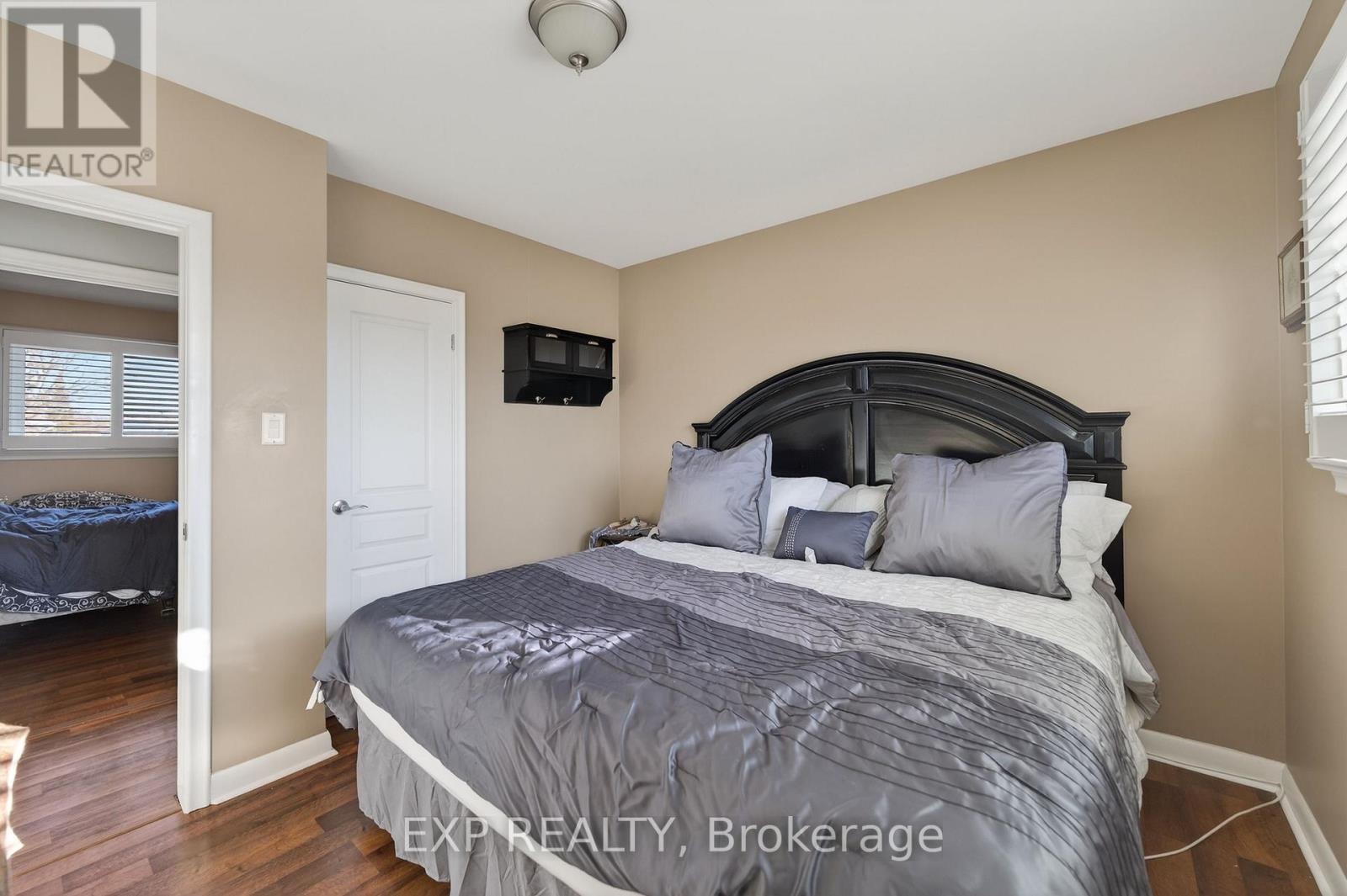 55 Parkdale Drive, Thorold, Ontario  L2V 2N7 - Photo 14 - X12853820