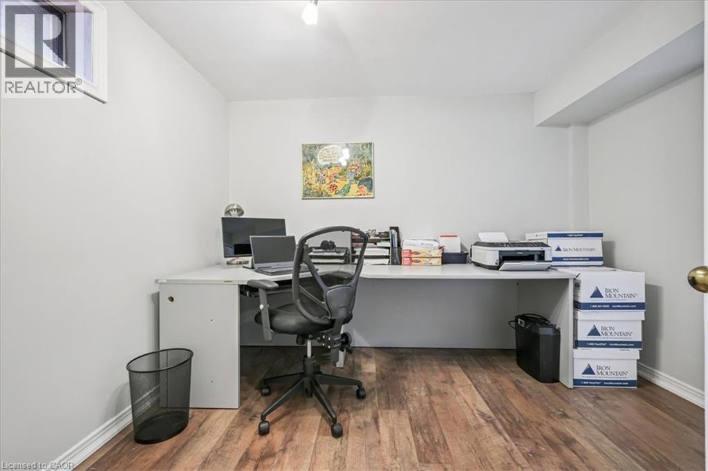 2132 Argon Court, Burlington, Ontario  L7R 4E6 - Photo 32 - 40807449