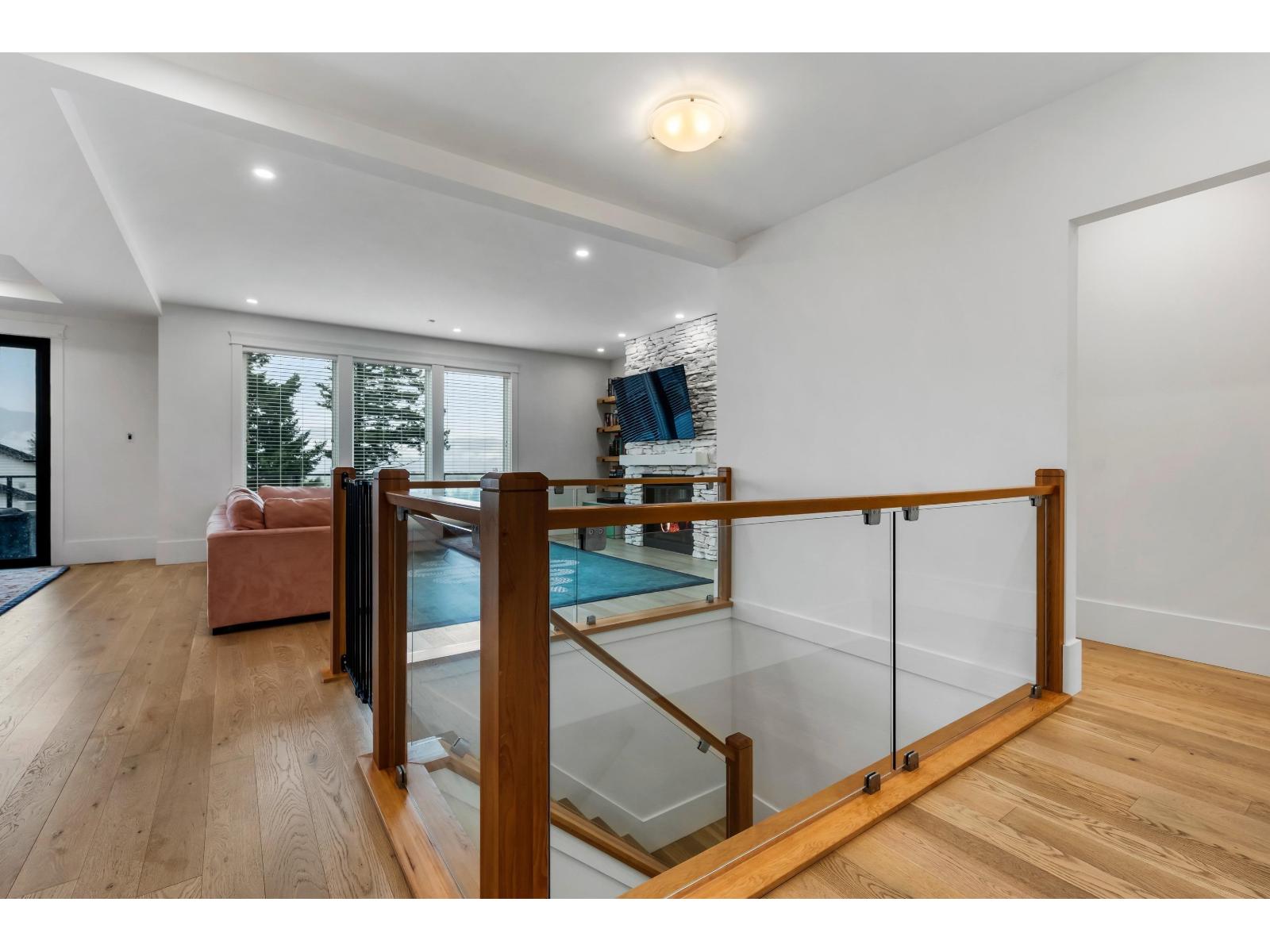 35990 Timberlane Drive, Abbotsford, British Columbia  V3G 0H5 - Photo 3 - R3096667