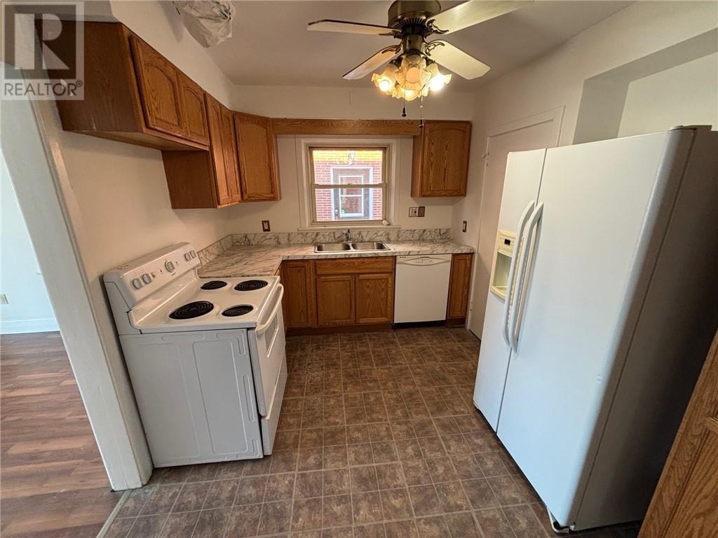 221 Kingsmount Boulevard, Sudbury, Ontario  P3E 1L1 - Photo 8 - 2126683