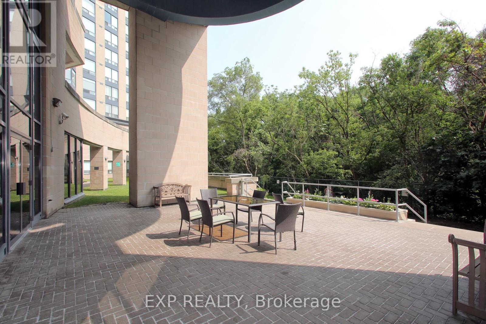 606 - 3 Hickory Tree Road, Toronto, Ontario  M9N 3W5 - Photo 15 - W12744316